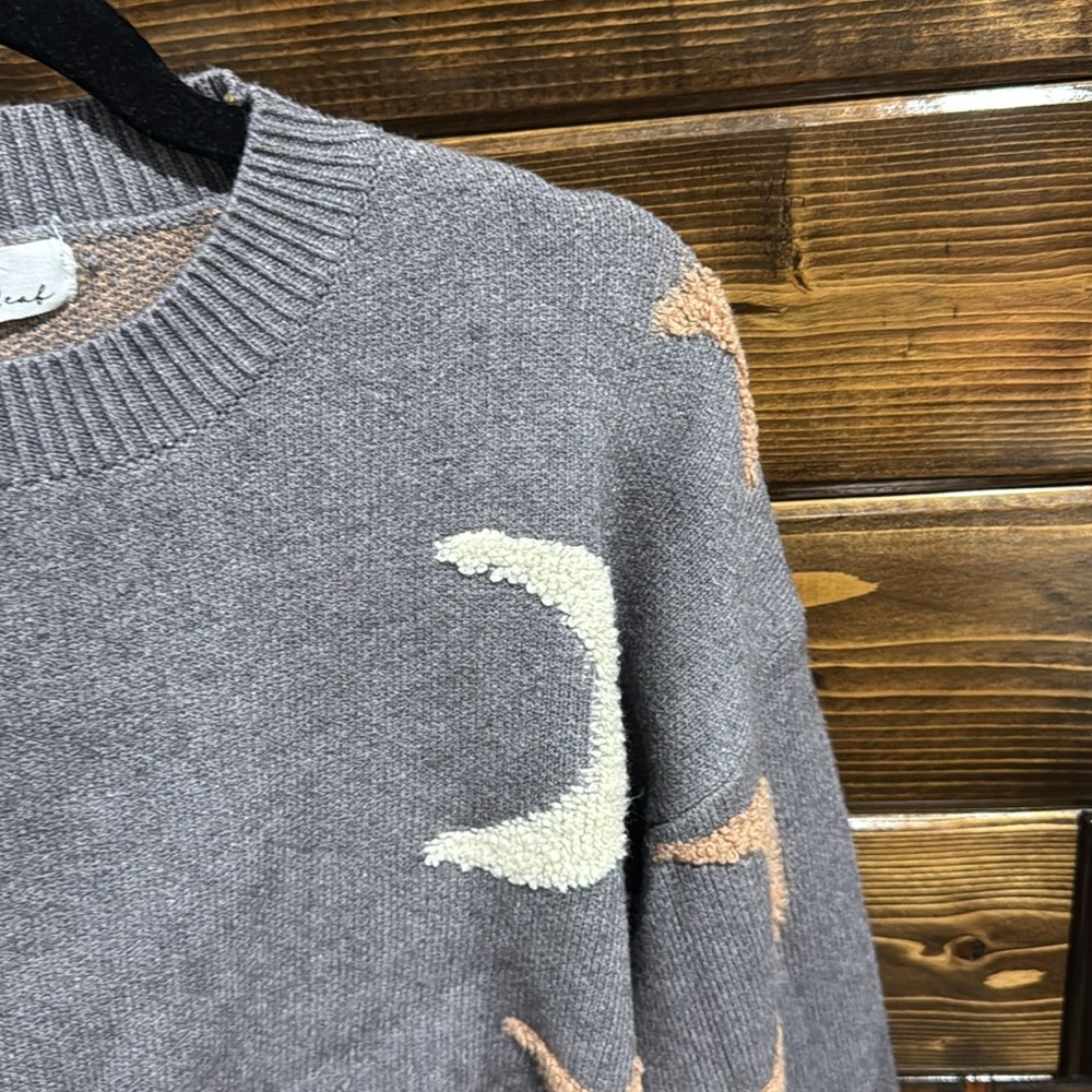 Cropped Sweater - Picture 10 of 11